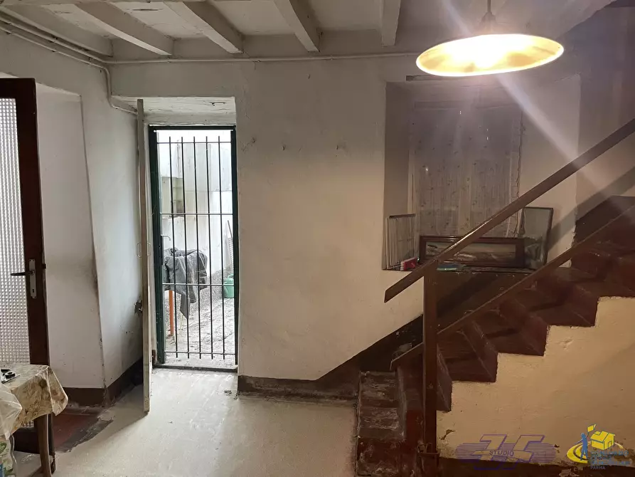 Immagine 14 di Porzione di casa in vendita  in via goiano a Langhirano