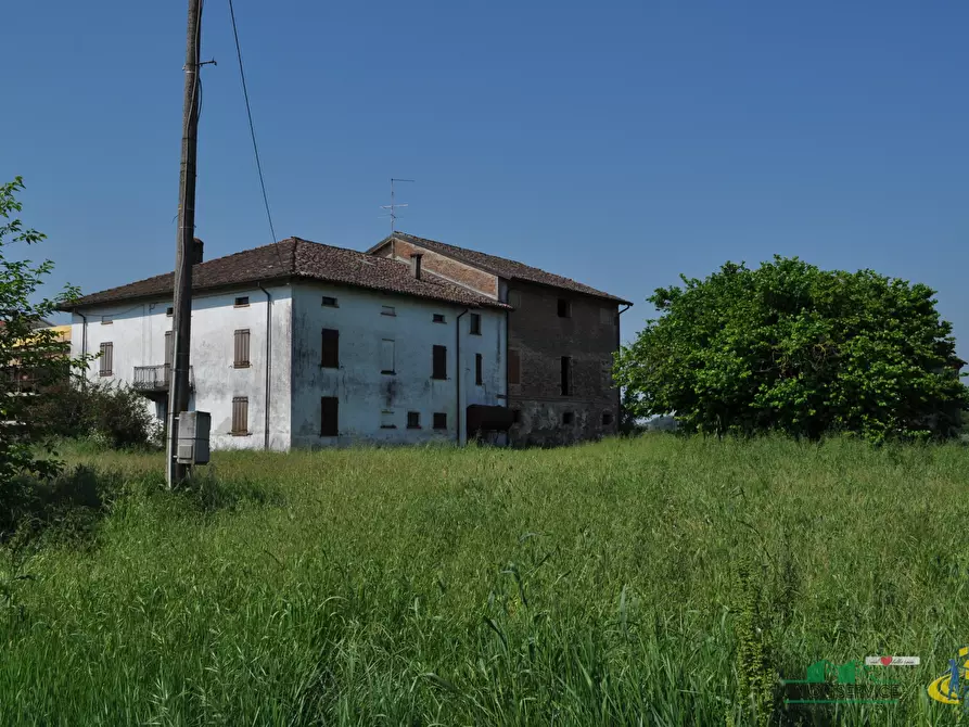 Immagine 8 di Rustico / casale in vendita  in Frazione Borgonovo 29 a Sissa Trecasali