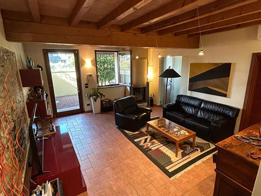 Immagine 9 di Porzione di casa in vendita  in Via Augusto Franzoj 6 a Parma