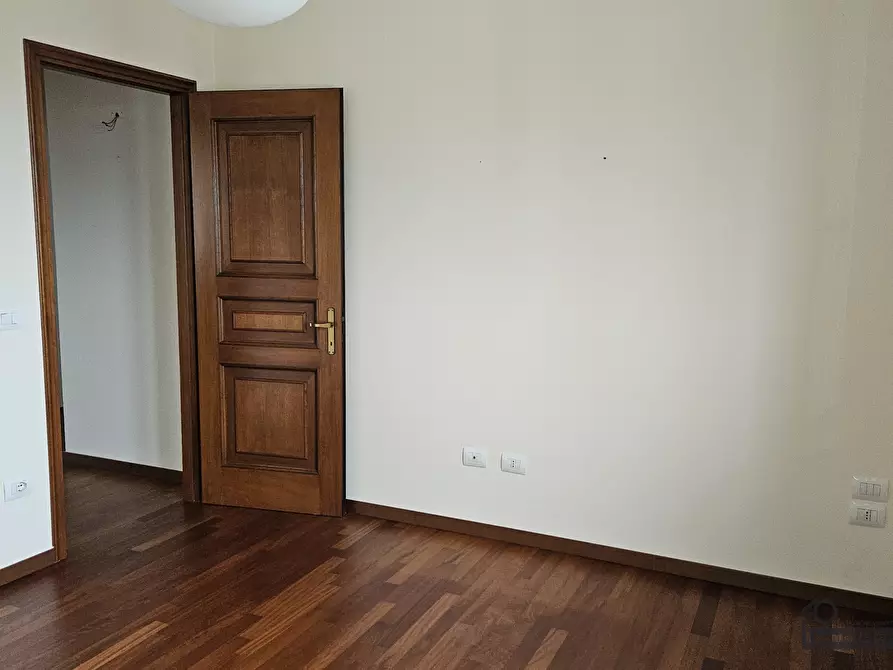 Immagine 33 di Attico in vendita  in Via Pietro Martini 55 a Parma