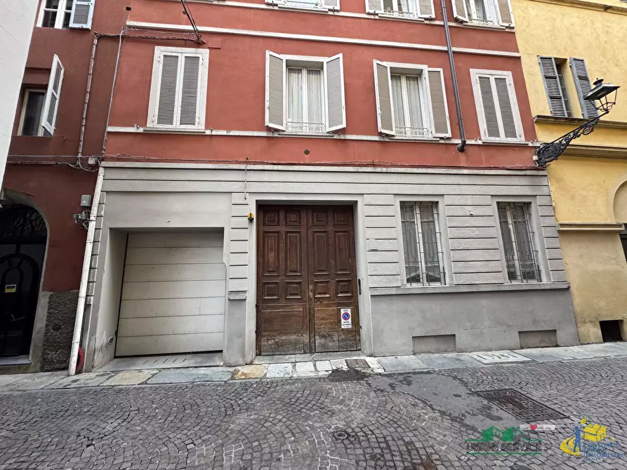 Immagine 13 di Ufficio in vendita  in Via Pietro Torrigiani a Parma