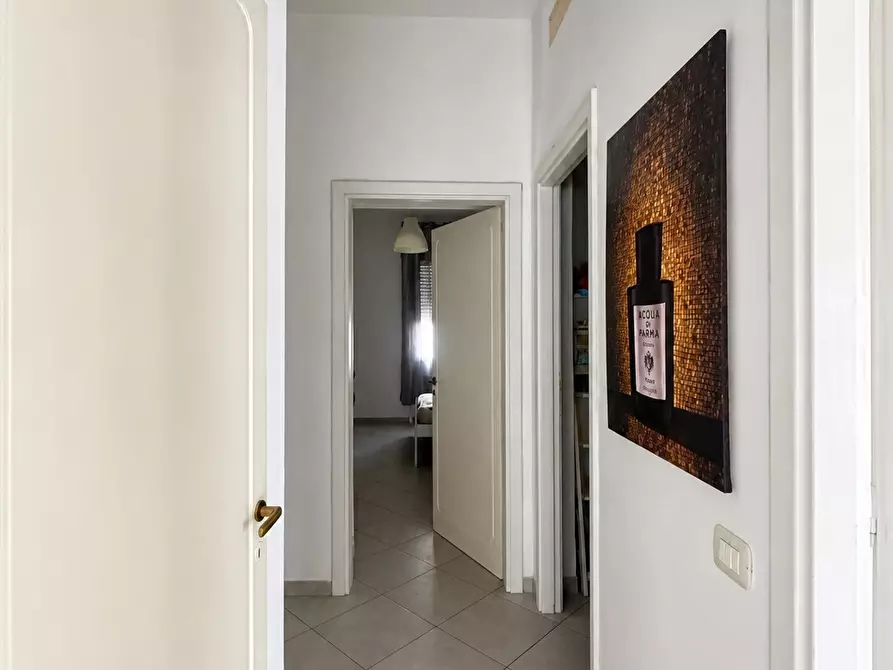Immagine 8 di Trilocale in vendita  in Viale Vittorio Bottego 4 a Parma