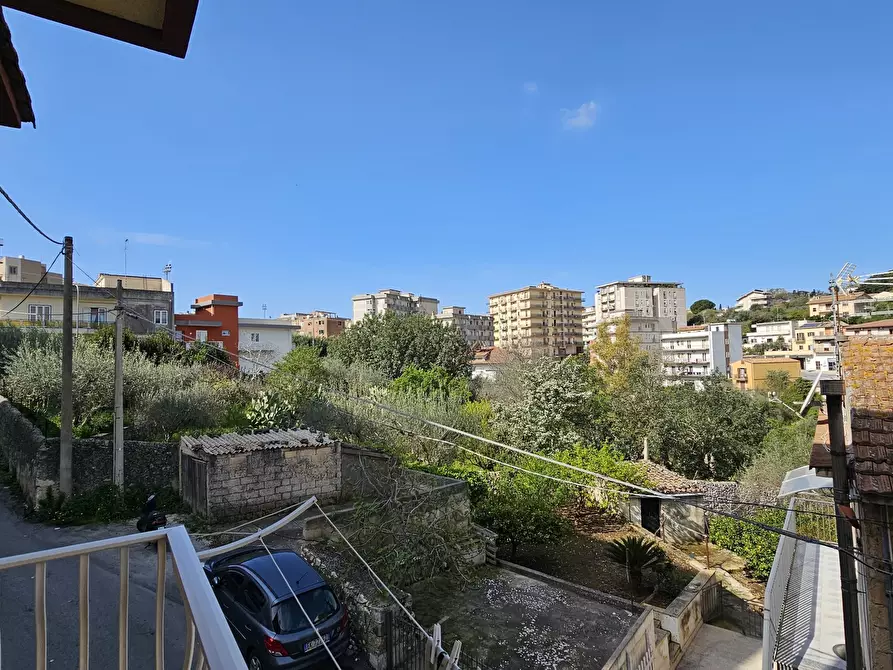 Immagine 6 di Appartamento in vendita  in Via Trani 73 a Modica