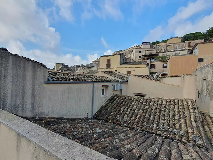 Immagine 25 di Casa indipendente in vendita  a Modica