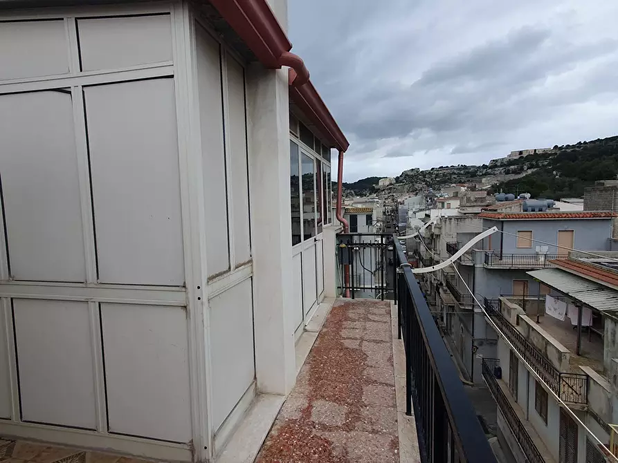 Immagine 12 di Appartamento in vendita  a Scicli