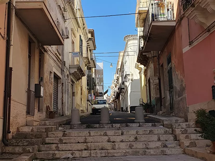 Immagine 10 di Porzione di casa in vendita  a Ragusa