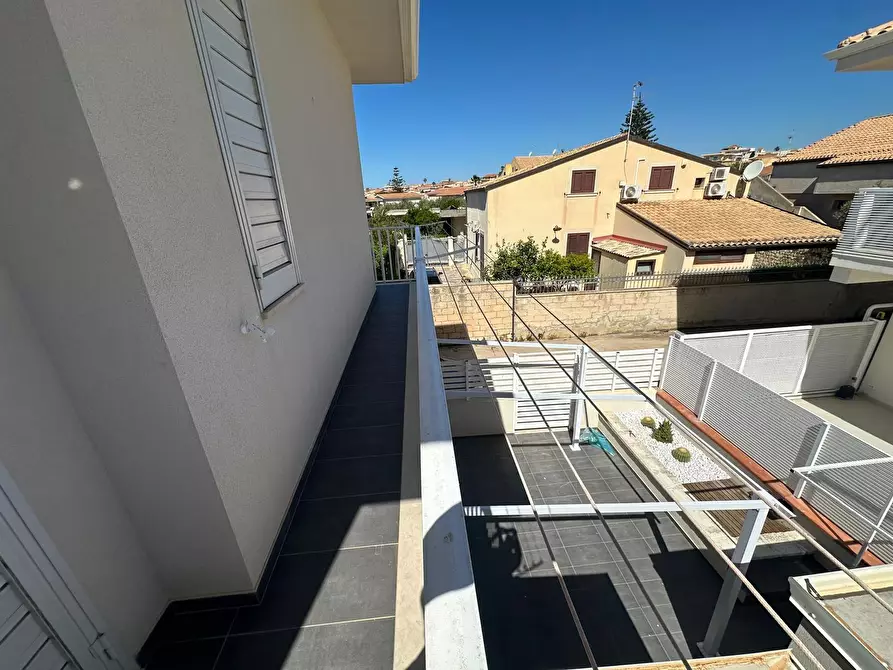 Immagine 12 di Stanza singola in affitto  in Via Lipari 212 a Modica