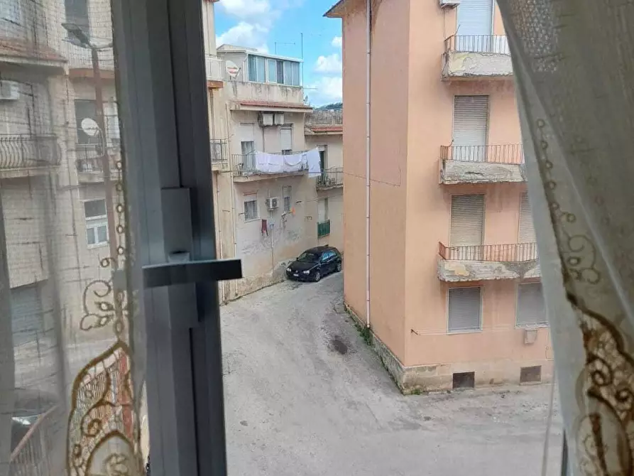 Immagine 11 di Appartamento in vendita  in Via Tazzoli 11 a Modica