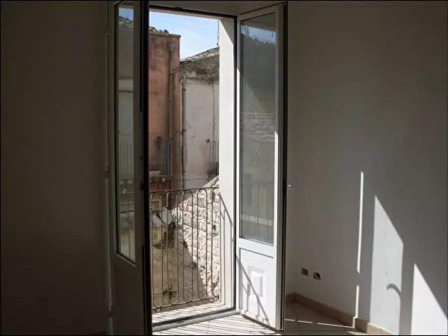 Immagine 4 di Porzione di casa in vendita  a Modica