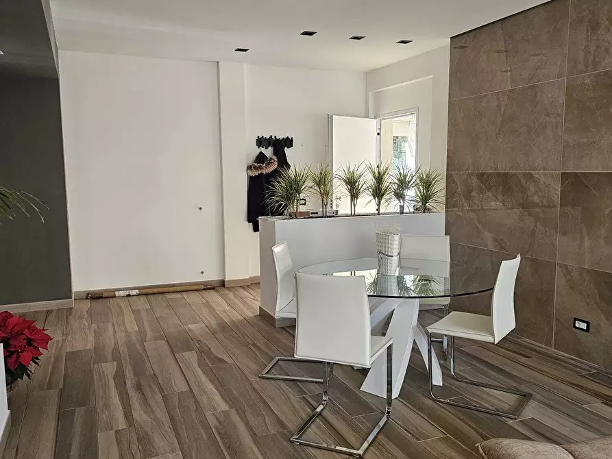 Immagine 40 di Villa in vendita  a Modica