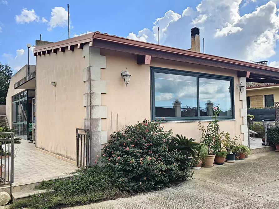 Immagine 2 di Villa in vendita  in Via San Giuliano San Elena 22 a Modica