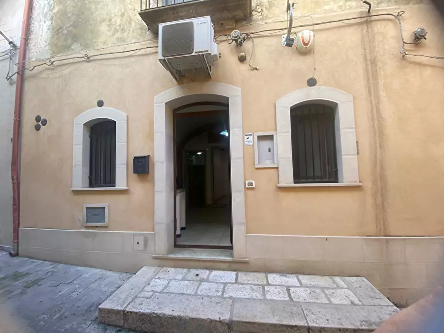 Immagine 1 di Casa indipendente in vendita  in via ruffino a Modica