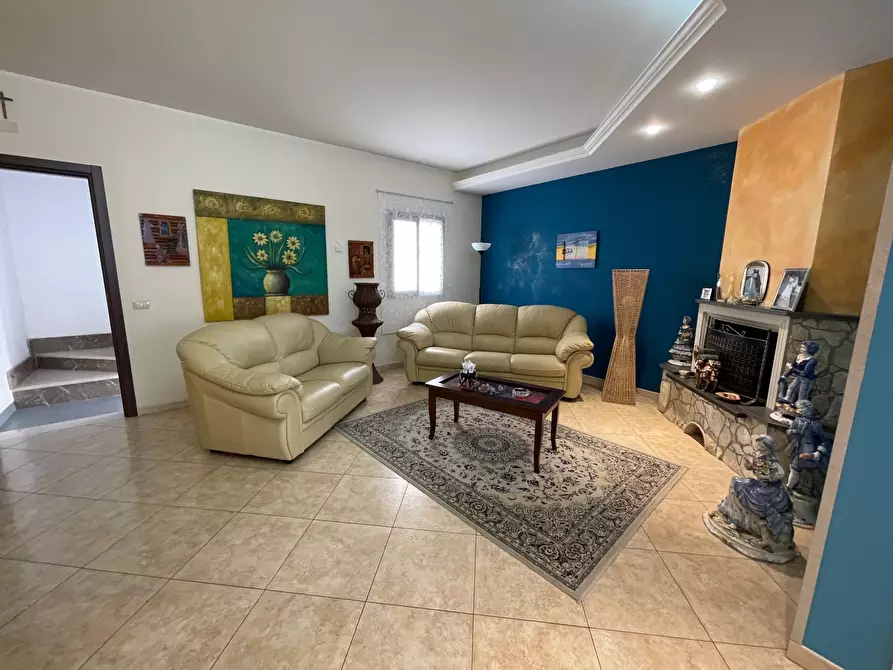 Immagine 2 di Porzione di casa in vendita  in via carlo pisacane a Pozzallo