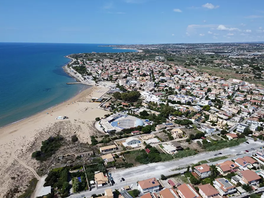 Immagine 8 di Villa in vendita  in Via del Laghetto 23 a Modica