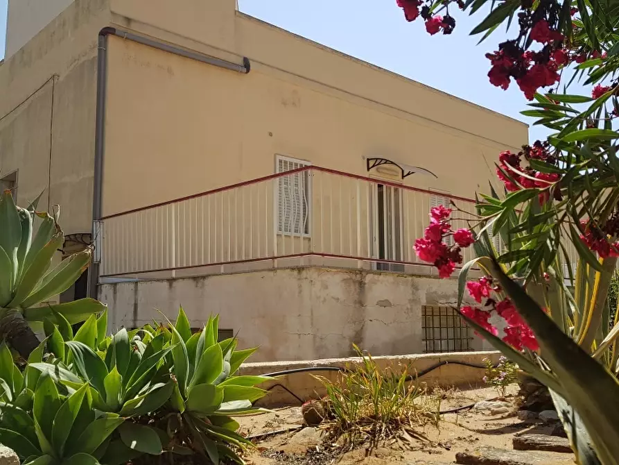 Immagine 6 di Villa in vendita  a Scicli