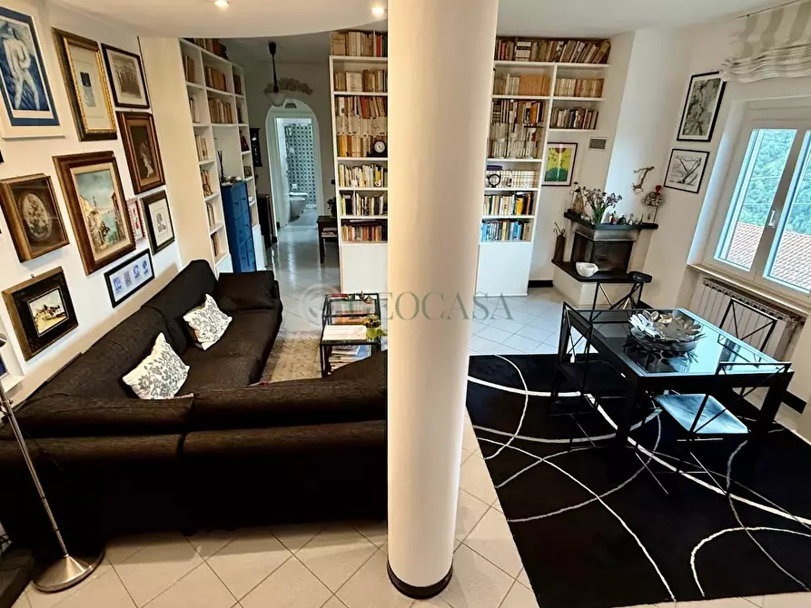 Immagine 3 di Porzione di casa in vendita  a Follo