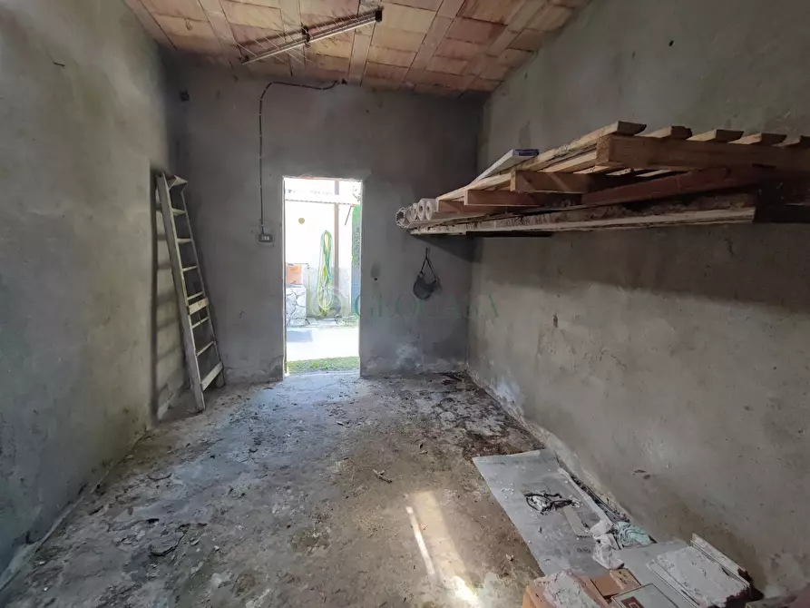 Immagine 10 di Appartamento in vendita  a Vezzano Ligure