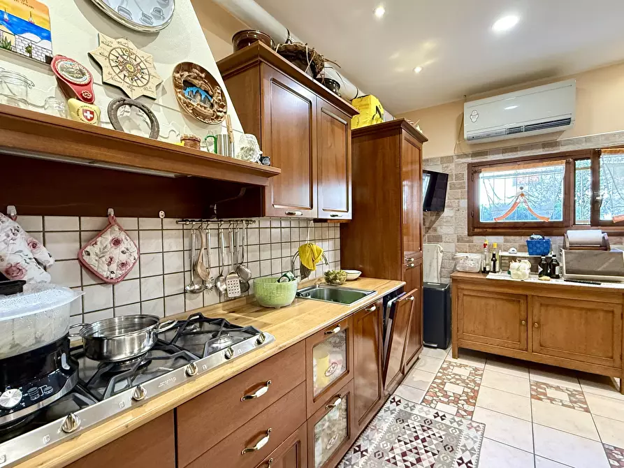 Immagine 39 di Pentalocale in vendita  in via verde 13 a Ozzano Dell'emilia