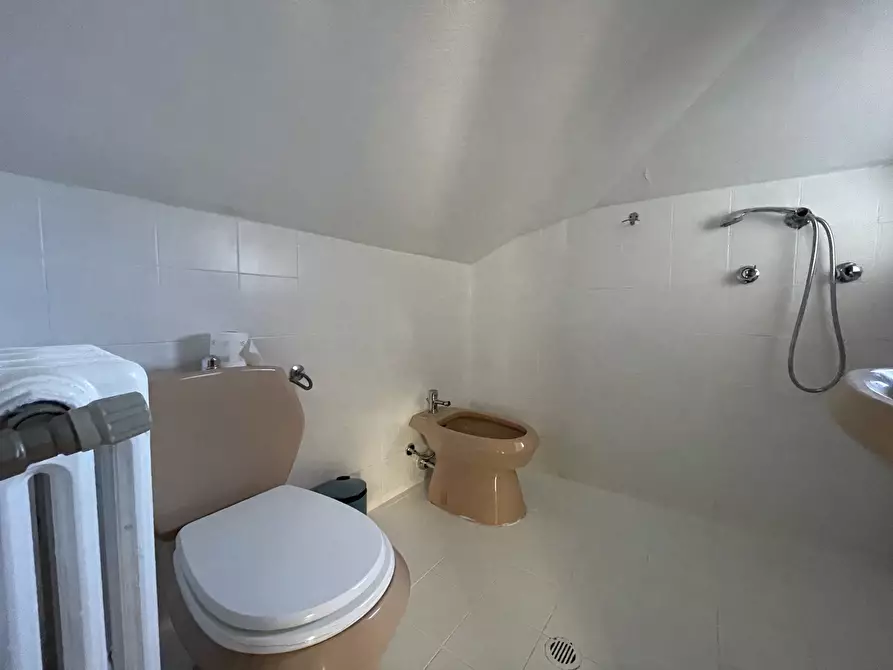 Immagine 36 di Casa indipendente in vendita  in VIA DEI TIGLI a Gabicce Mare