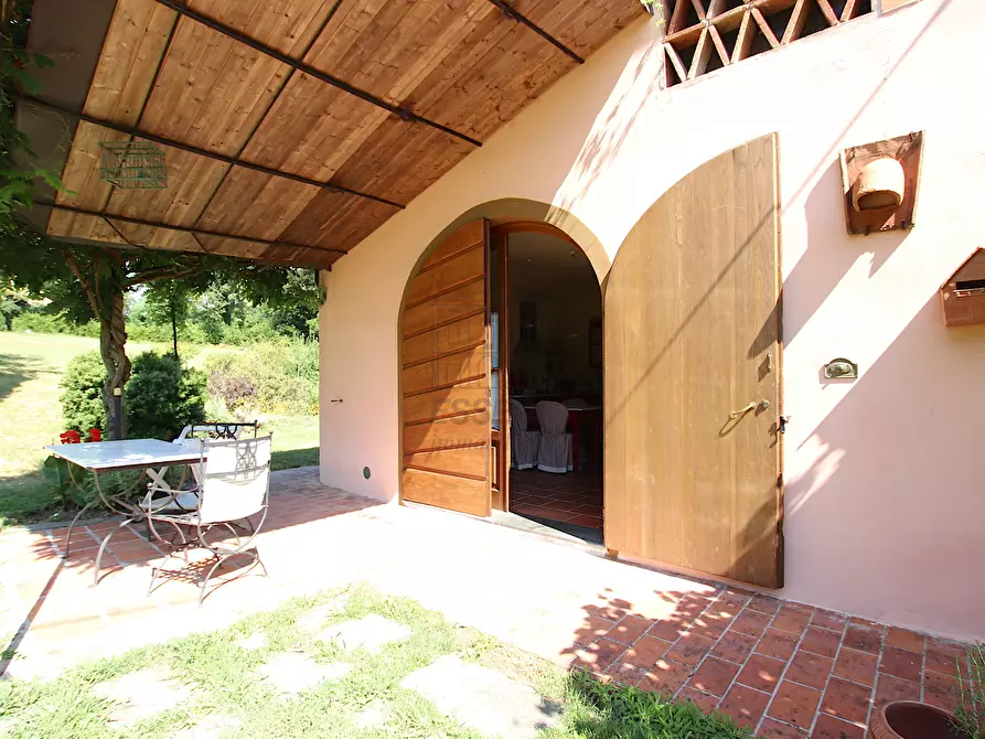 Immagine 9 di Rustico / casale in vendita  in Via della Chiesa di Gragnano a Lucca
