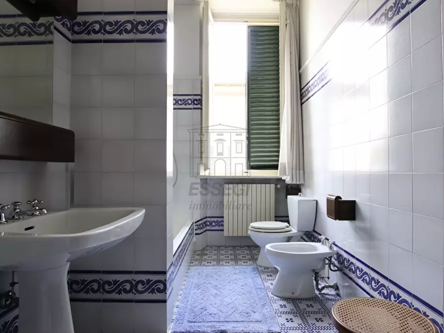 Immagine 27 di Villa in vendita  in Via Pietro Paolini 303 a Lucca