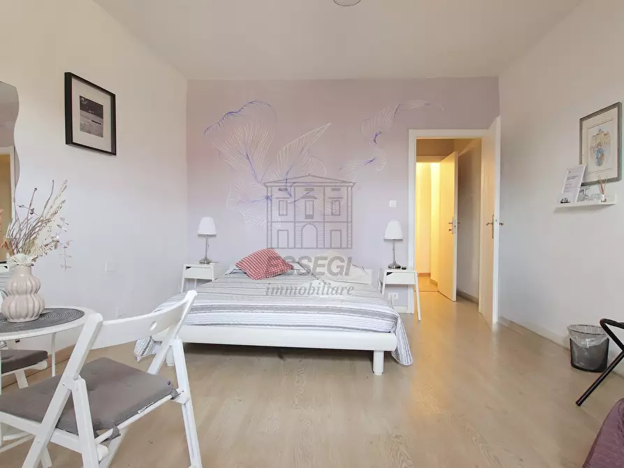 Immagine 14 di Appartamento in vendita  in Via Fillungo 113 a Lucca