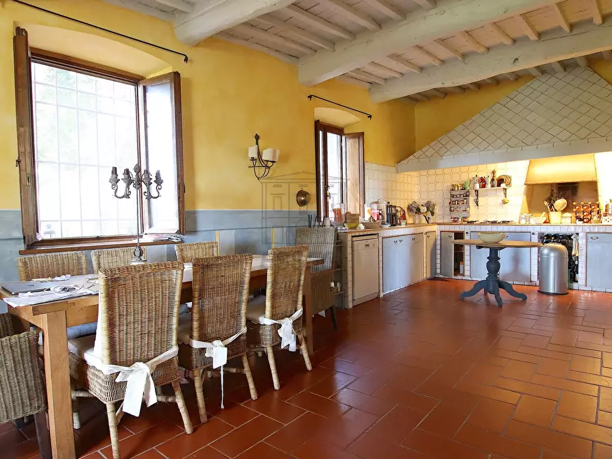 Immagine 15 di Rustico / casale in vendita  in Via di Mastiano e Gugliano 1024 a Lucca