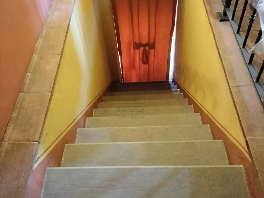 Immagine 55 di Rustico / casale in vendita  a Capannori