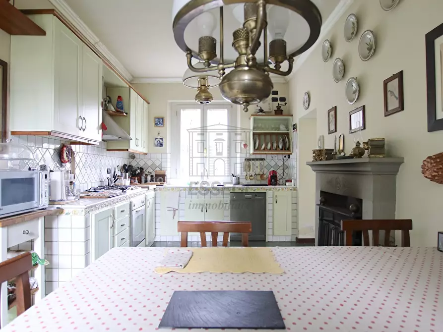Immagine 16 di Villa in vendita  in Via dei Berti a Lucca