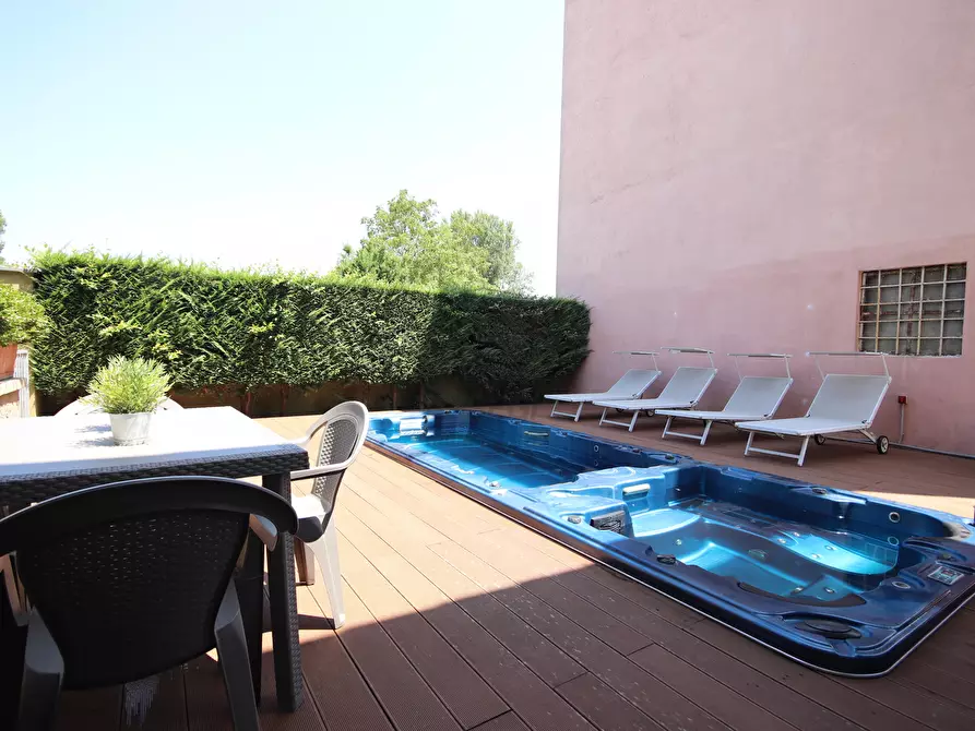 Immagine 34 di Villa in vendita  in Via Sant'Angelo a Lucca