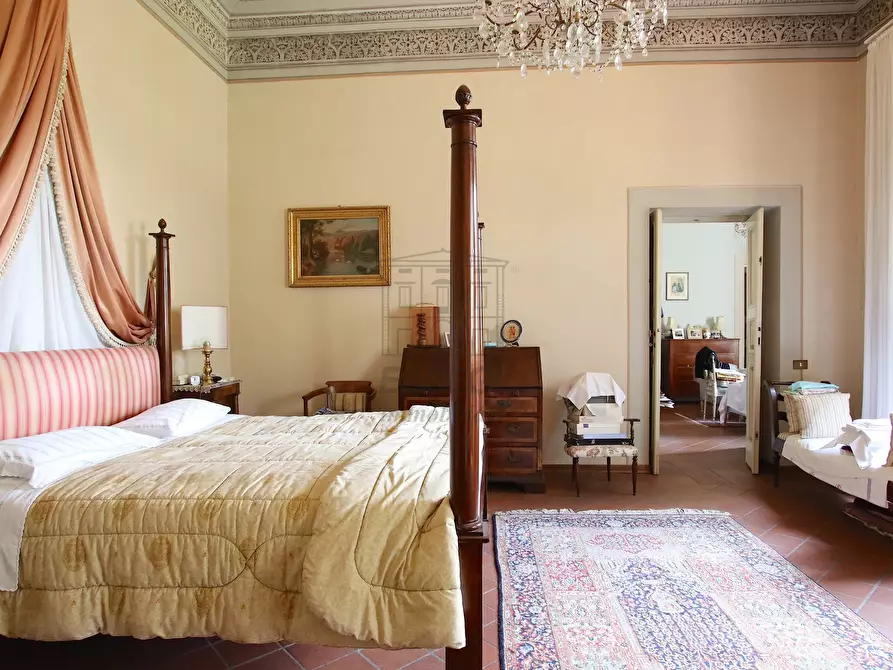 Immagine 20 di Villa in vendita  in Via dei Gambarini a Lucca