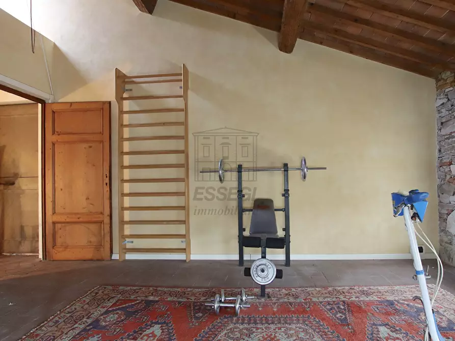 Immagine 15 di Villa in vendita  in Via Romana 914 a Lucca