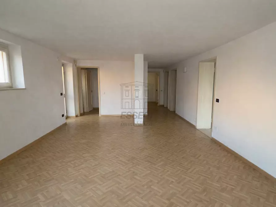 Immagine 16 di Villa in vendita  in Via Teresa Bandettini a Lucca