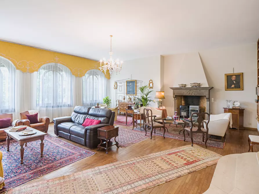 Immagine 10 di Villa in vendita  in Via dei Poveri Vecchi 749 a Lucca