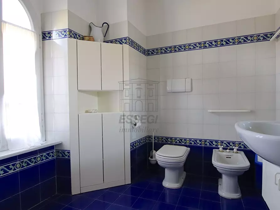 Immagine 40 di Villa in vendita  in Via del Cimitero di Ciciana a Lucca