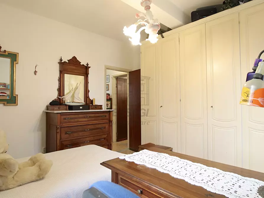 Immagine 24 di Casa bifamiliare in vendita  in Via della Santissima Annunziata 531 a Lucca