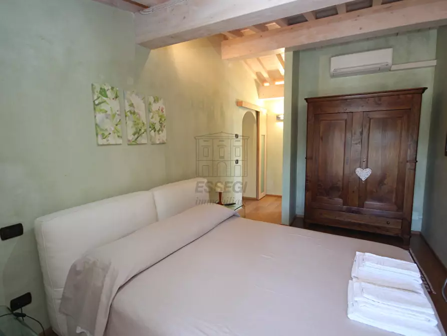 Immagine 28 di Rustico / casale in vendita  in Via dei Marzi 463 a Lucca