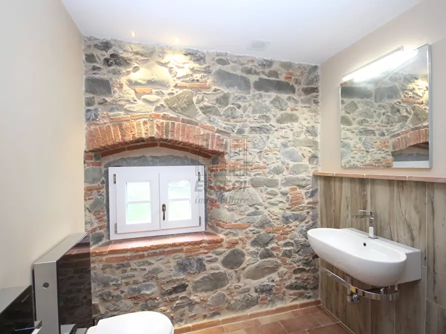 Immagine 5 di Appartamento in affitto  in Via di Matraia 611 a Lucca