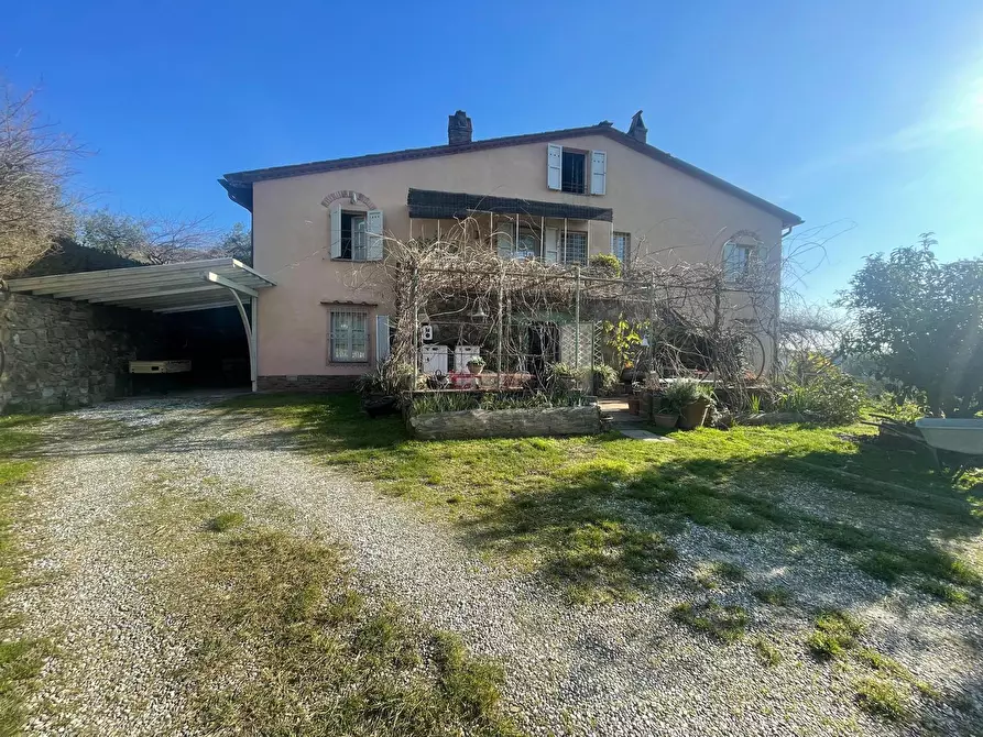 Immagine 3 di Rustico / casale in vendita  in Via dei bertolotti a Lucca