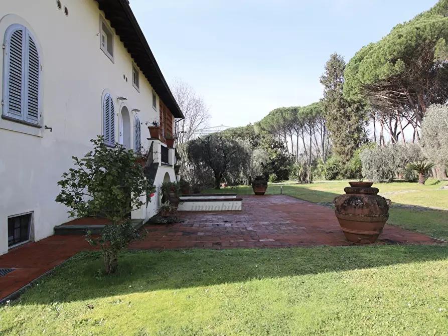 Immagine 6 di Villa in vendita  in Via del Cimitero di Ciciana a Lucca