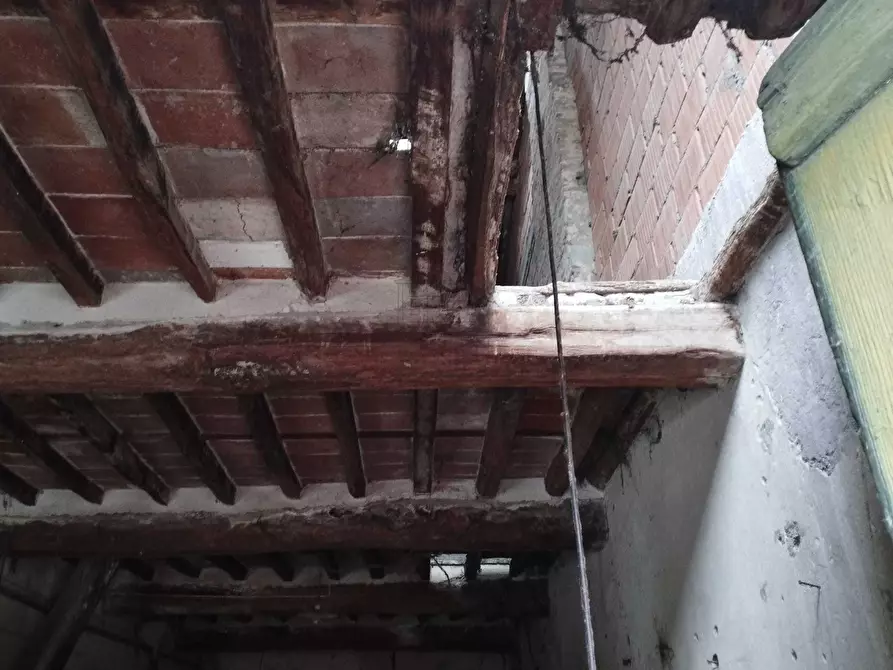 Immagine 9 di Terratetto in vendita  in Via della Madonnina 13 a Lucca