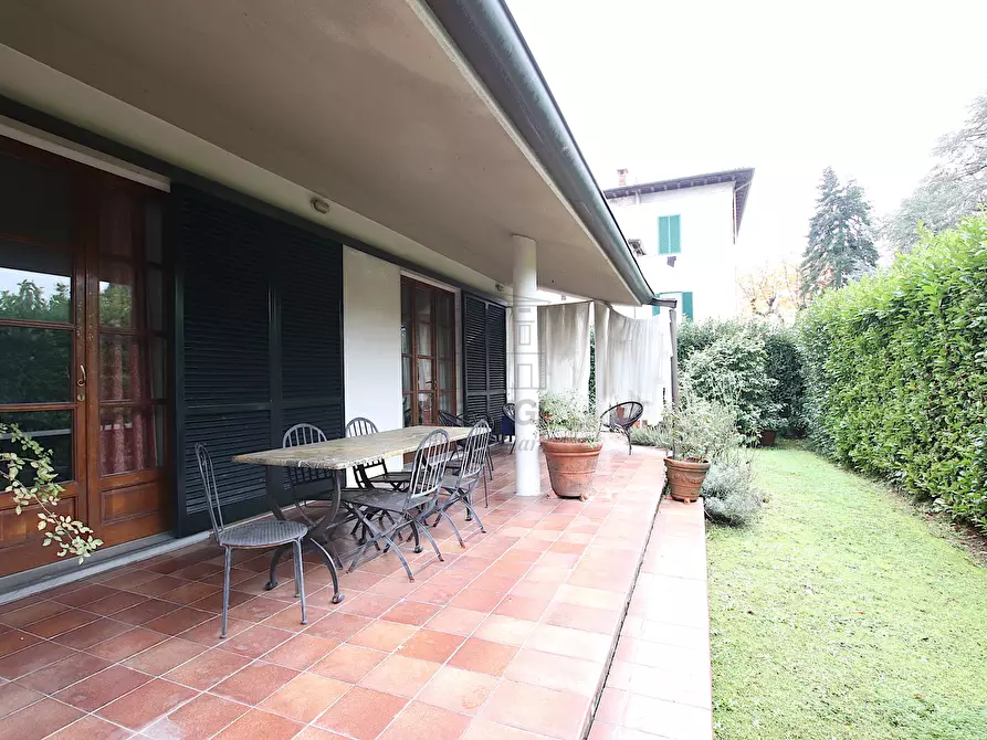 Immagine 36 di Villa in vendita  in Viale Cesare Biondi 68 a Barga