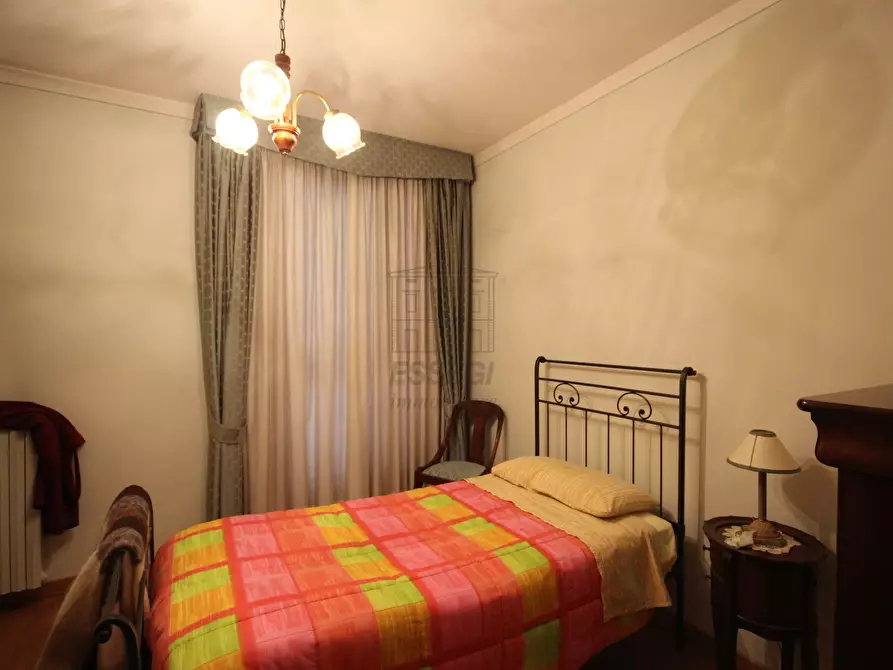 Immagine 22 di Villa in vendita  in via delle foreste a Lucca