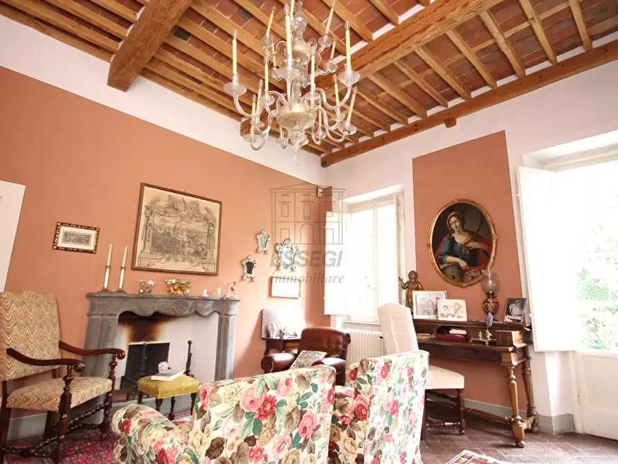 Immagine 7 di Villa in vendita  in Via del Caporale 773 a Lucca