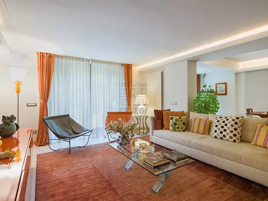 Immagine 13 di Villa in vendita  in Via di santa alessio 168 a Lucca