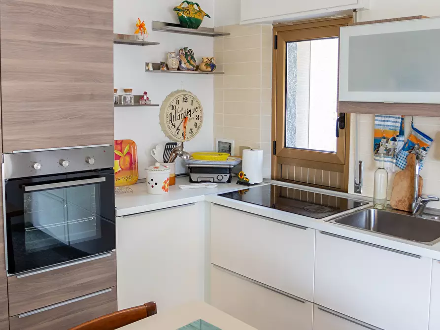 Immagine 24 di Casa indipendente in vendita  in Viale Aldo Moro 5 a Bova Marina