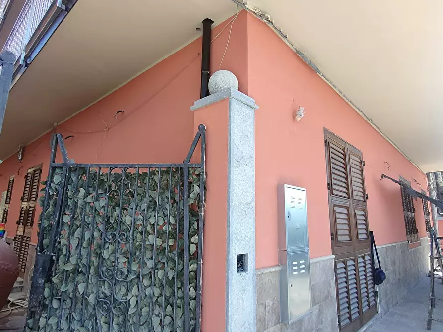 Immagine 2 di Trilocale in affitto  in Via Stadio a Melito Di Porto Salvo