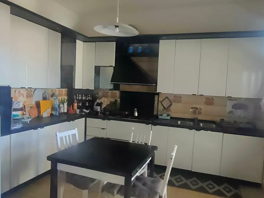 Immagine 10 di Quadrilocale in vendita  in Diramazione Mascianà 2 a Reggio Di Calabria