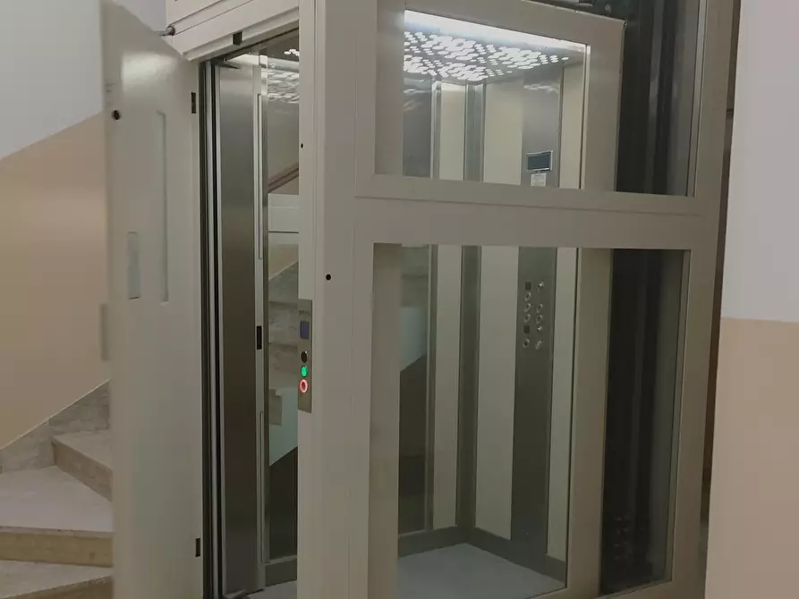 Immagine 6 di Trilocale in affitto  in Via Fratelli Rosselli 1 a Melito Di Porto Salvo