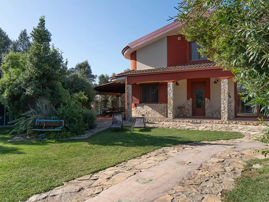 Immagine 5 di Villa in vendita  a San Sperate